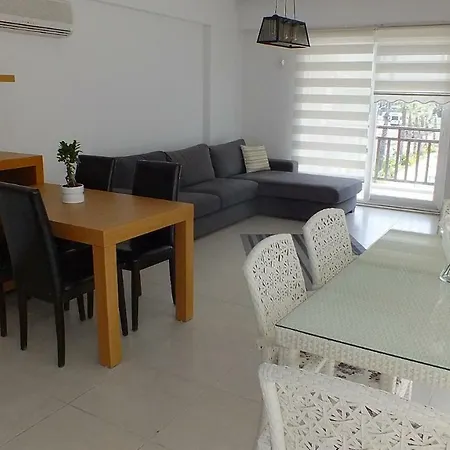 Taurus Residences 2 Apartment